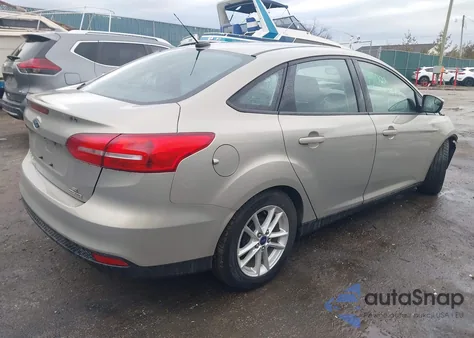 2015 Ford Focus Se z USA, uszkodzony, nr VIN 1FADP3F28FL254706